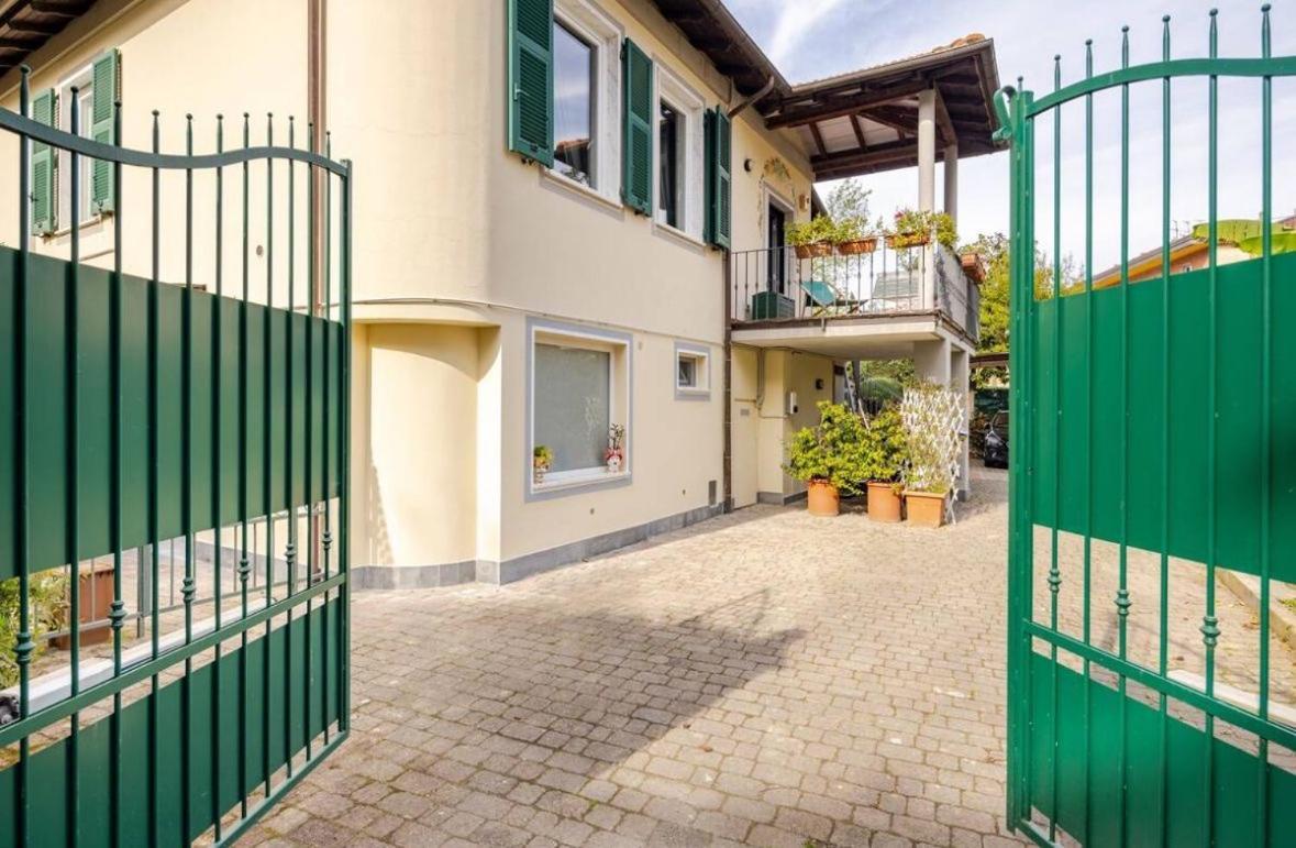 La Casetta Dei Sogni La Spezia Bagian luar foto
